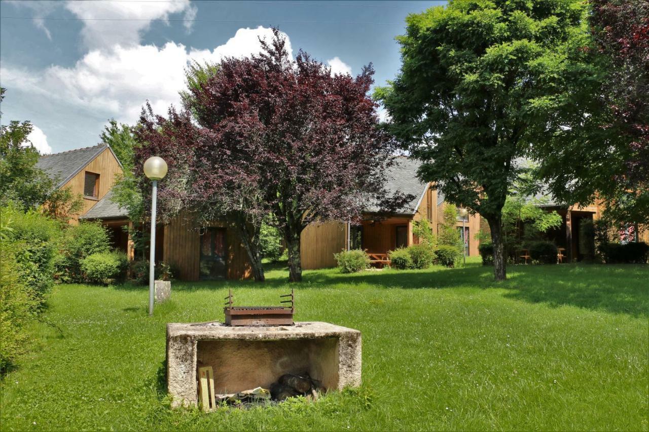 Camping Le Paisserou Najac Luaran gambar